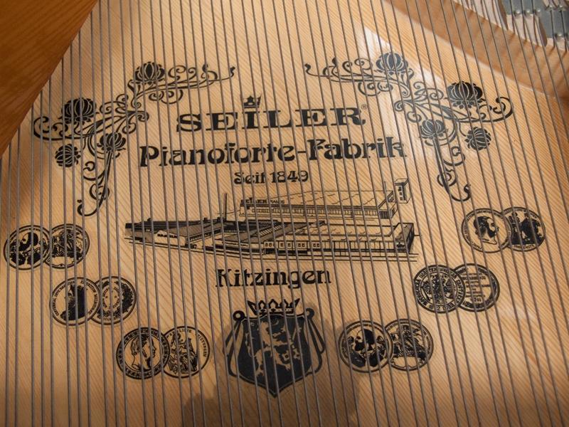 Seiler Florenz 180 grand Piano in bright walnut inlaid – Gallery image – Roberts Pianos Oxford
