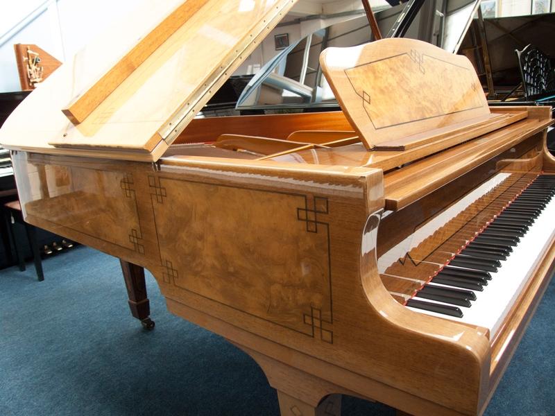 Seiler Florenz 180 grand Piano in bright walnut inlaid – Gallery image – Roberts Pianos Oxford