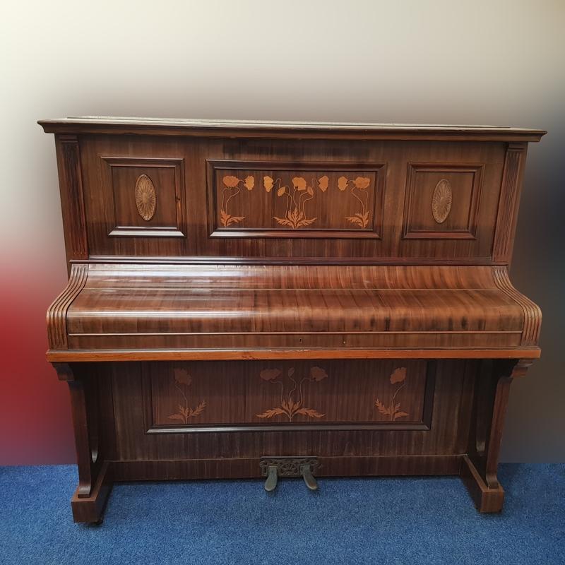 Kaps upright Piano – Gallery image – Roberts Pianos Oxford