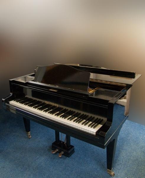 Bluthner IV grand Piano in Black – Gallery image – Roberts Pianos Oxford