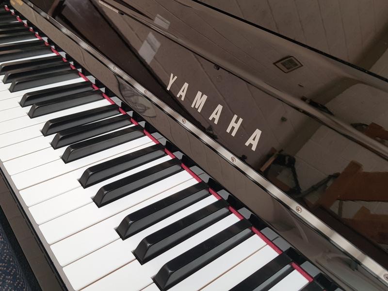 Yamaha NU1 digital Piano in Black polyester – Gallery image – Roberts Pianos Oxford