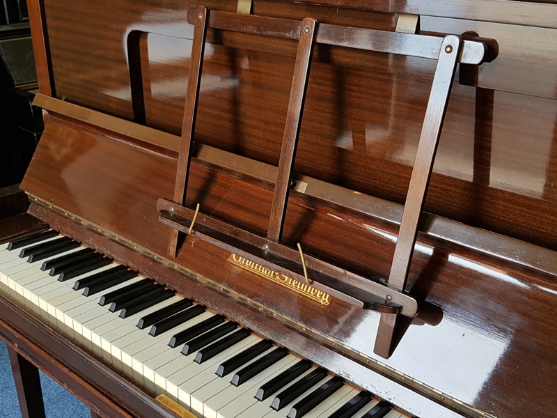 Grotrian Steinweg 120
