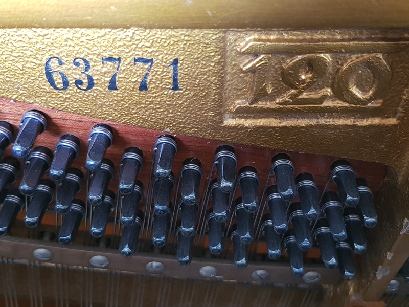 Grotrian Steinweg 120