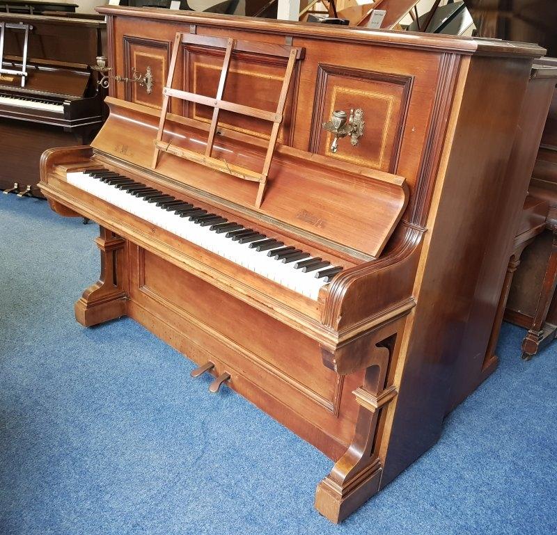 Richard Lipp upright Piano in rosewood – Gallery image – Roberts Pianos Oxford
