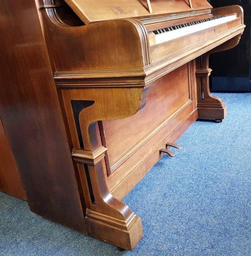 Richard Lipp upright Piano in rosewood – Gallery image – Roberts Pianos Oxford