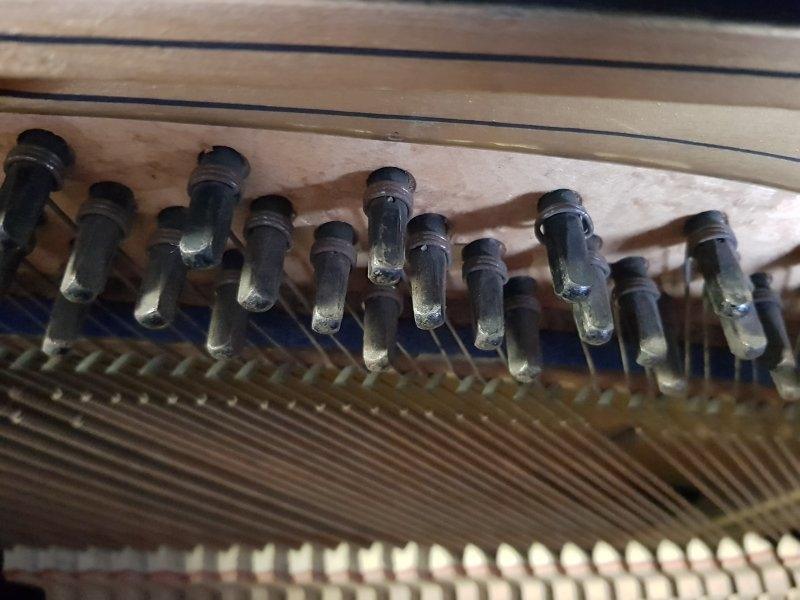 Richard Lipp upright Piano in rosewood – Gallery image – Roberts Pianos Oxford