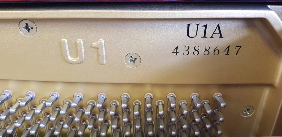 Yamaha U1A upright Piano in Polyester mahogany – Gallery image – Roberts Pianos Oxford