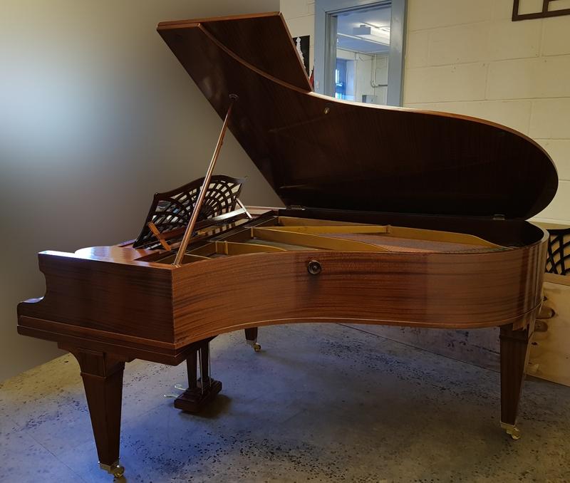 Bechstein B grand Piano in mahogany – Gallery image – Roberts Pianos Oxford