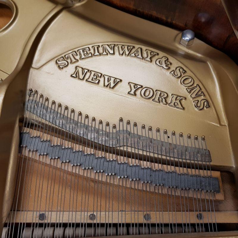 Steinway O grand Piano in rosewood – Gallery image – Roberts Pianos Oxford