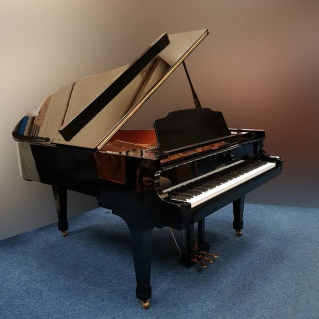 Kawai GS-40 grand Piano in black – Inventory thumbnail – Roberts Pianos Oxford