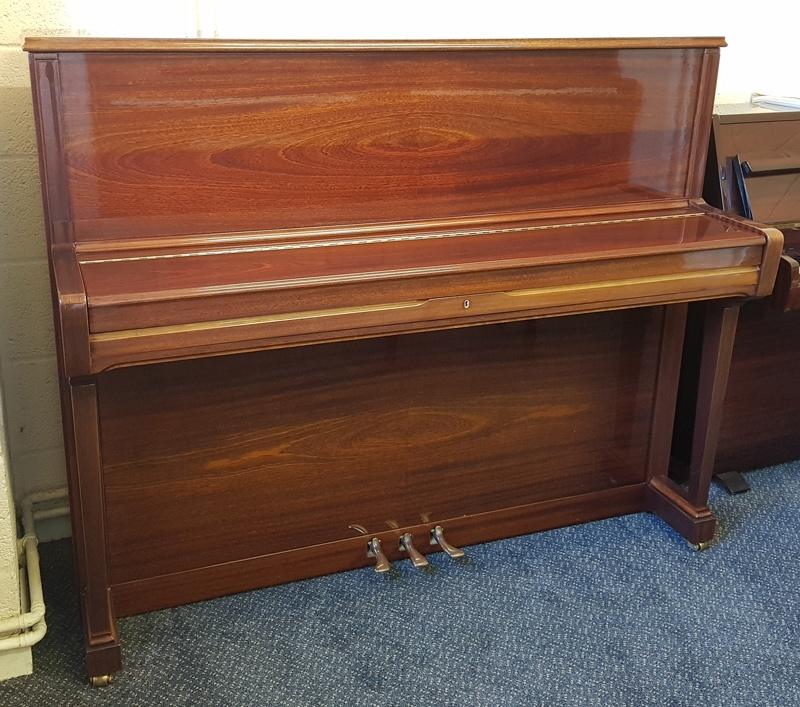 Seiler Favorit upright Piano in Rosewood – Gallery image – Roberts Pianos Oxford