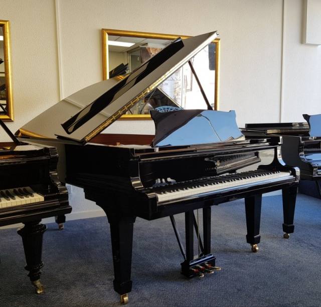 Steinway B grand Piano in black – Inventory thumbnail – Roberts Pianos Oxford