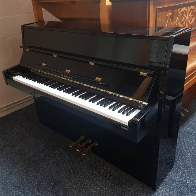Samick upright Piano in Black – Inventory thumbnail – Roberts Pianos Oxford
