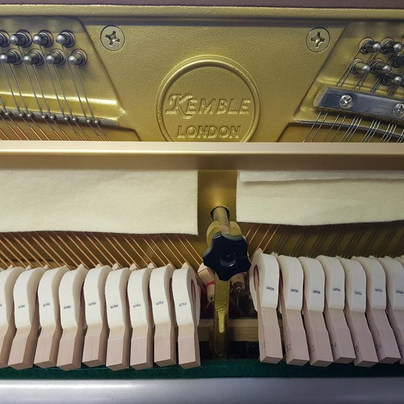 Kemble upright Piano in Mahogany – Gallery image – Roberts Pianos Oxford