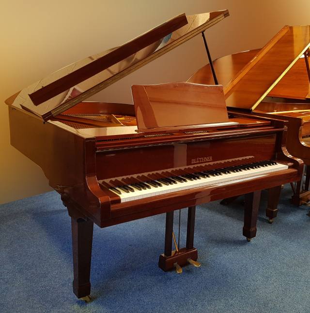 Bluthner 166 model 10 grand Piano in mahogany – Inventory thumbnail – Roberts Pianos Oxford