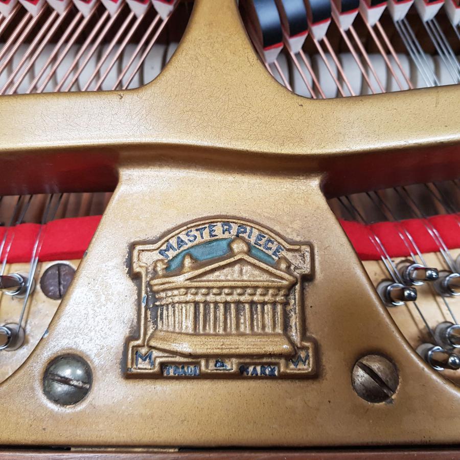 Monington and Weston grand Piano in walnut – Gallery image – Roberts Pianos Oxford