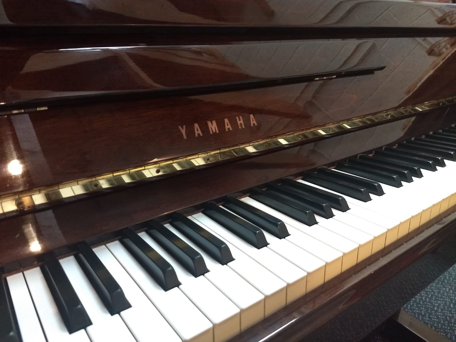Yamaha M1S