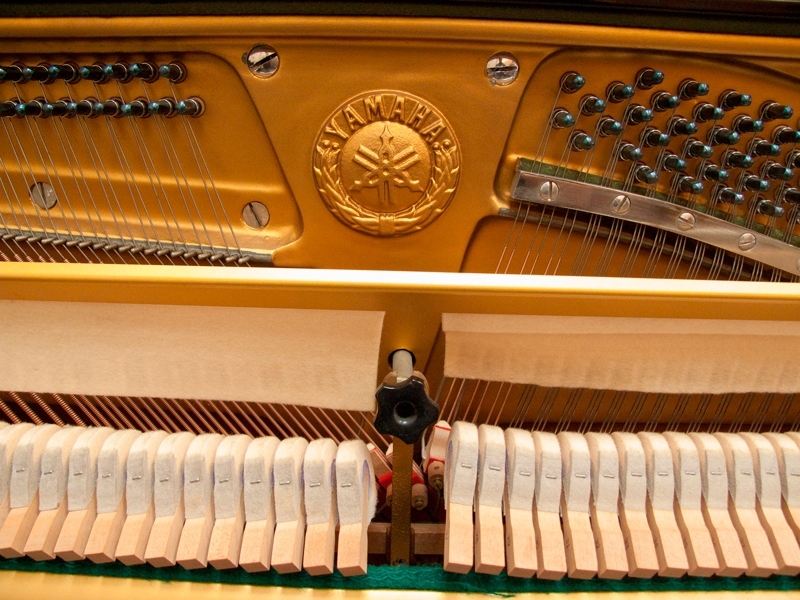 Yamaha U3H