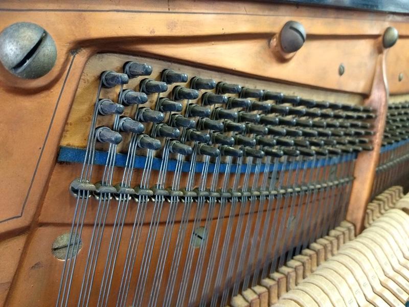 Richard Lipp upright Piano in rosewood – Gallery image – Roberts Pianos Oxford