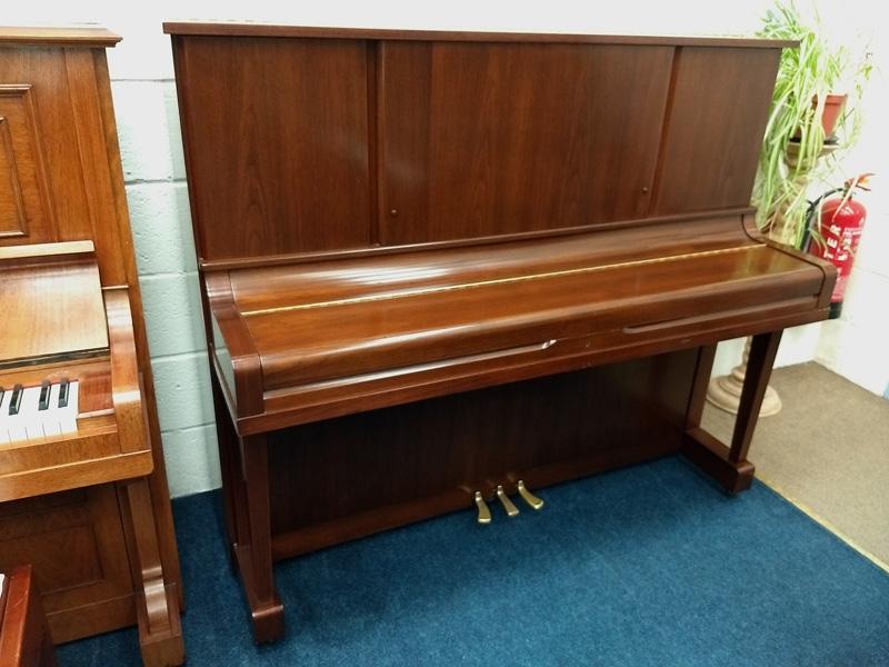 Yamaha WX-3 upright Piano in satin walnut – Gallery image – Roberts Pianos Oxford