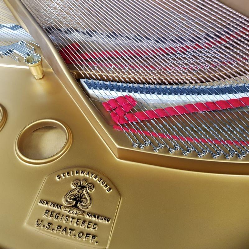 Steinway M grand Piano in bright black – Gallery image – Roberts Pianos Oxford