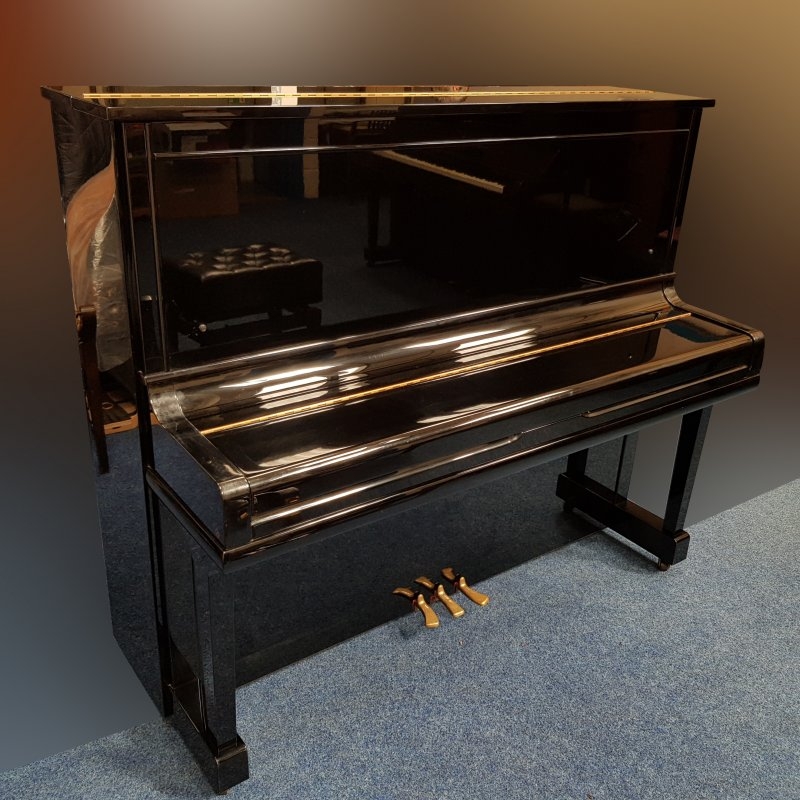 Yamaha U30A