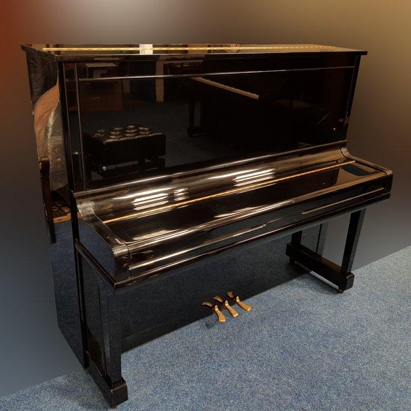 Yamaha U30A upright Piano in Black – Gallery image – Roberts Pianos Oxford