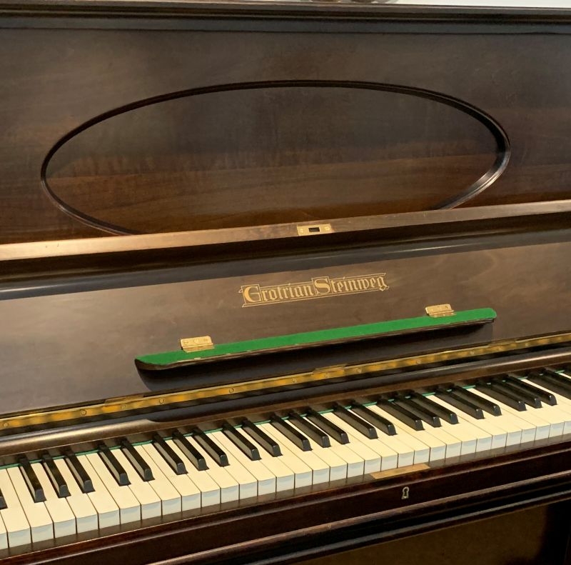 Grotrian Steinweg 125