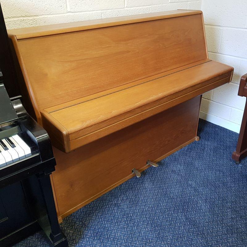 Welmar upright Piano in teak – Gallery image – Roberts Pianos Oxford