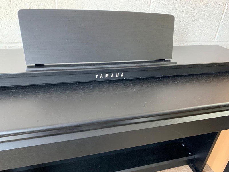 Yamaha CLP-525