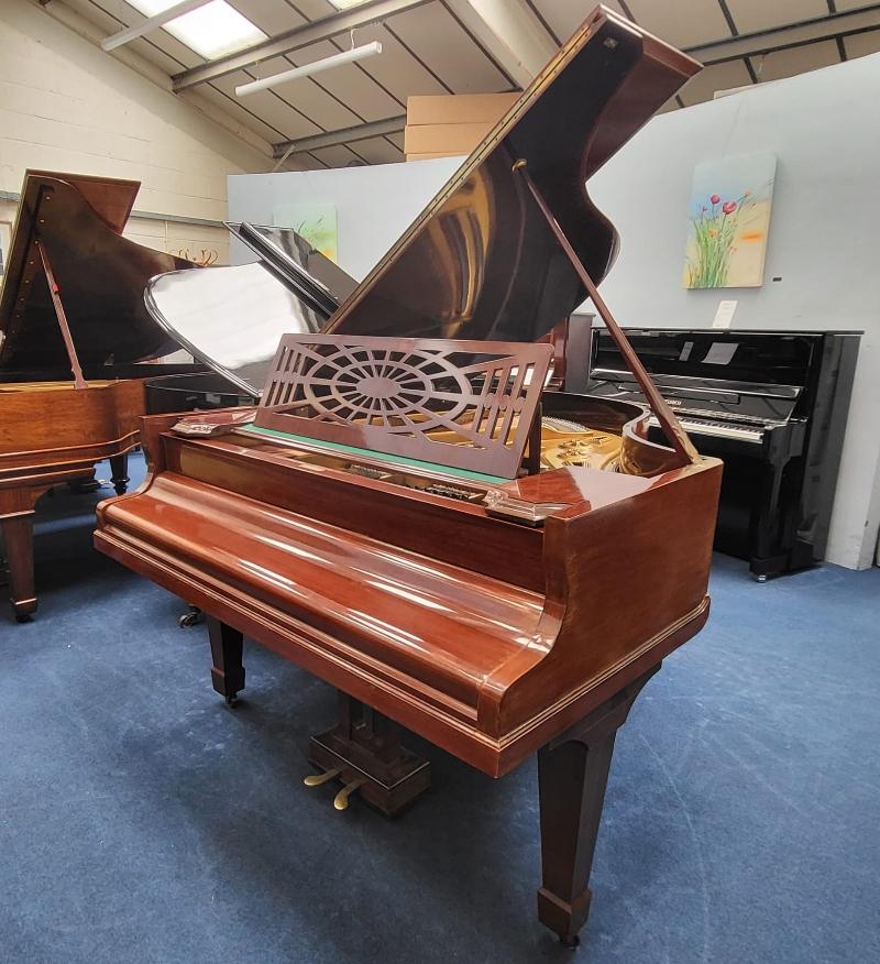 Richard Lipp 175 grand Piano in rosewood – Gallery image – Roberts Pianos Oxford