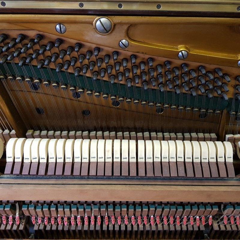 Bechstein 10 upright Piano in rosewood – Gallery image – Roberts Pianos Oxford