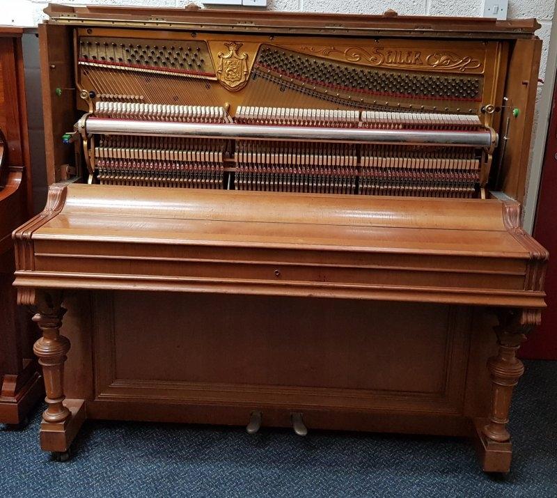 Seiler upright Piano in walnut & rosewood – Gallery image – Roberts Pianos Oxford