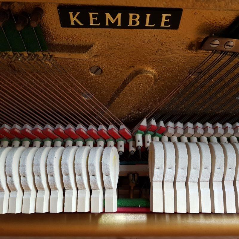 Kemble upright Piano in crown cut mahogany – Gallery image – Roberts Pianos Oxford