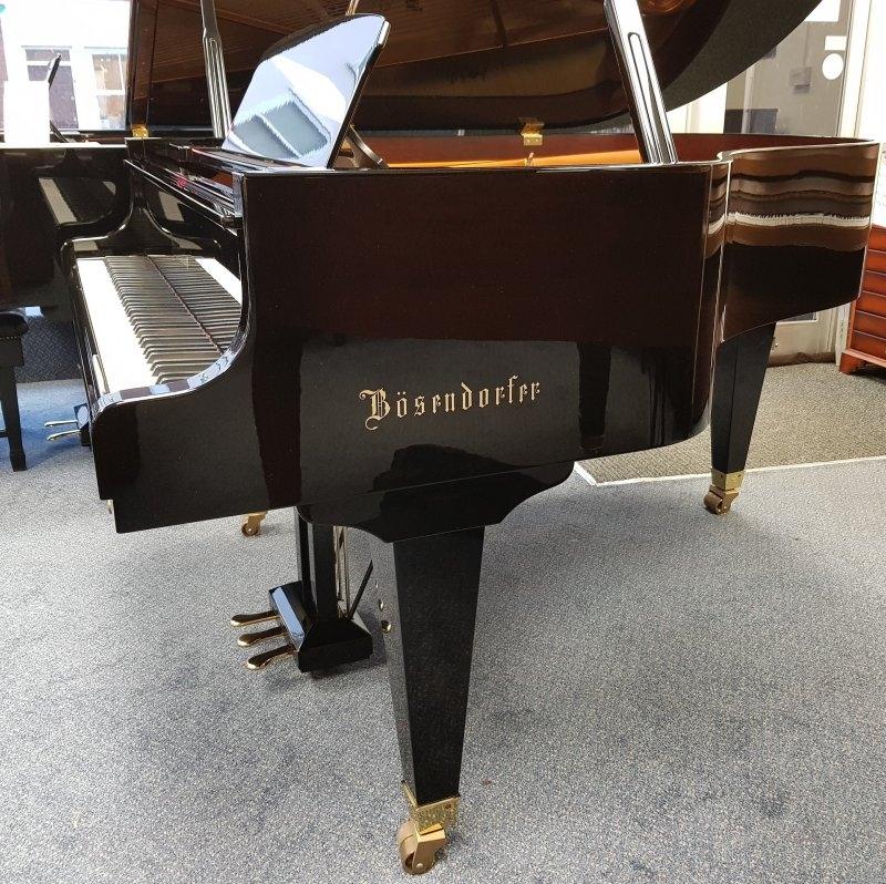 Bosendorfer 170 grand Piano in black – Gallery image – Roberts Pianos Oxford