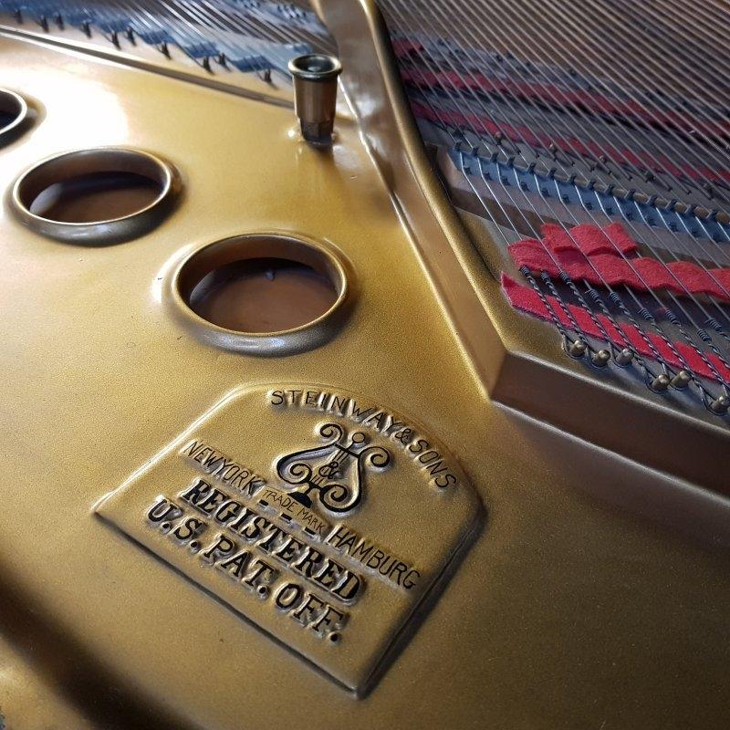 Steinway M grand Piano in Black – Gallery image – Roberts Pianos Oxford