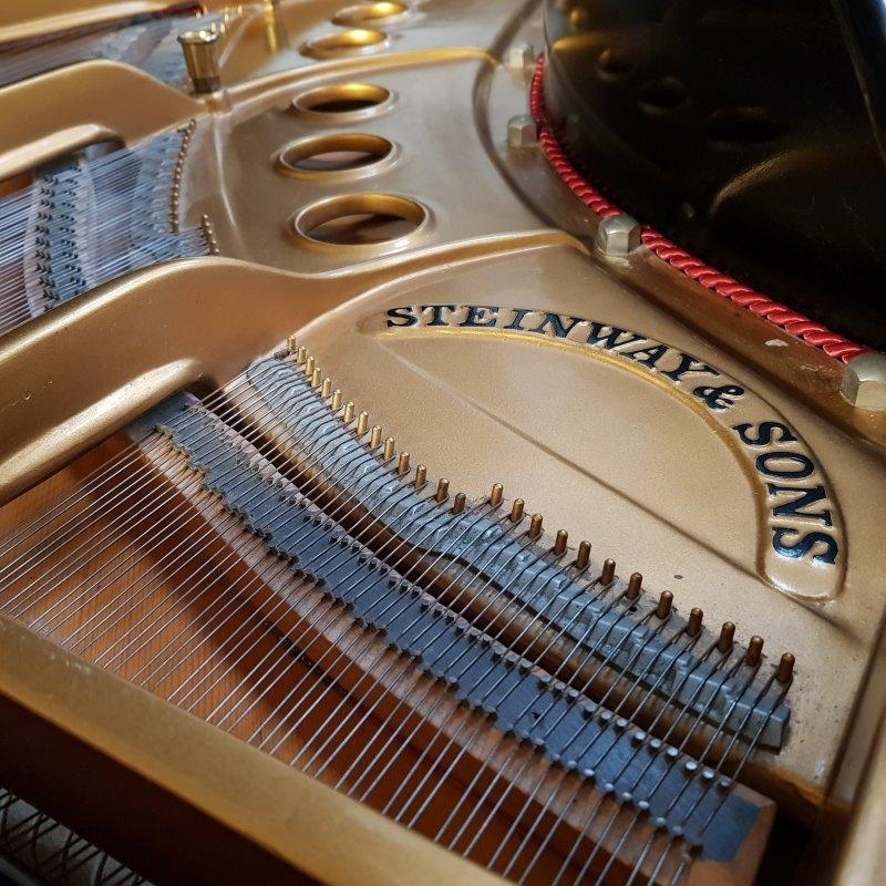 Steinway M grand Piano in Black – Gallery image – Roberts Pianos Oxford