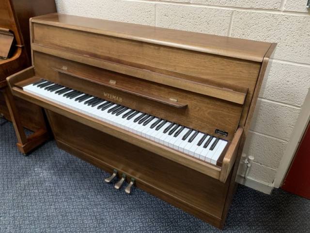 Welmar model 41 upright Piano in light mahogany – Inventory thumbnail – Roberts Pianos Oxford