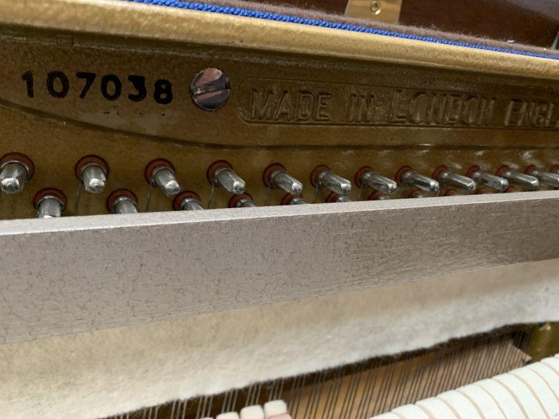 Welmar model 41 upright Piano in light mahogany – Gallery image – Roberts Pianos Oxford
