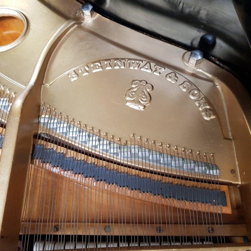 Steinway O grand Piano in black French polish – Gallery image – Roberts Pianos Oxford
