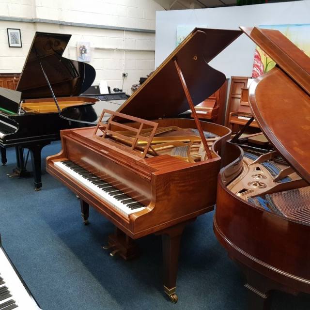 Bluthner Style lVa grand Piano in mahogany – Inventory thumbnail – Roberts Pianos Oxford