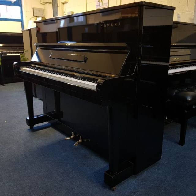 Yamaha U1D upright Piano in black polyester – Inventory thumbnail – Roberts Pianos Oxford