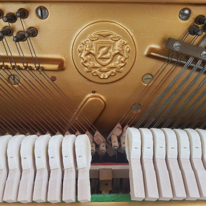 Zender upright Piano in mahogany – Gallery image – Roberts Pianos Oxford