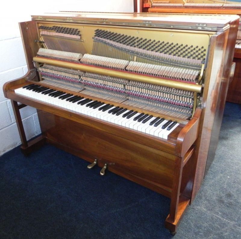 Hulbert Art Deco upright Piano in figured walnut – Gallery image – Roberts Pianos Oxford