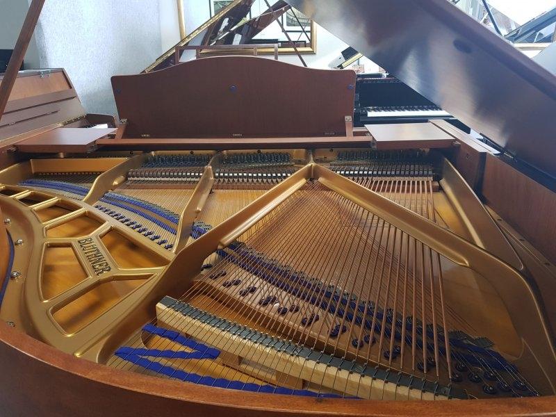 Bluthner style IV grand Piano in Mahogany – Gallery image – Roberts Pianos Oxford
