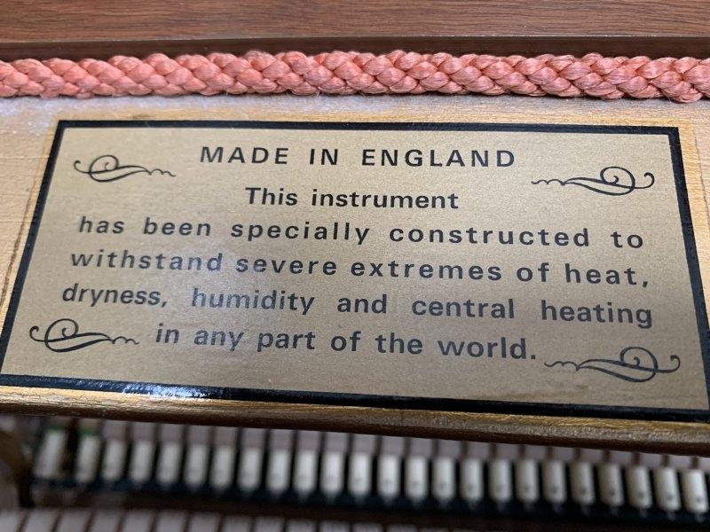 Knight K20 upright Piano in walnut – Gallery image – Roberts Pianos Oxford