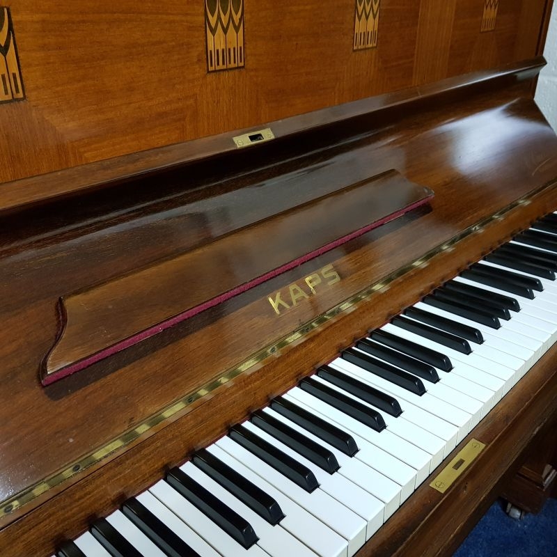 Ernst Kaps upright Piano – Gallery image – Roberts Pianos Oxford