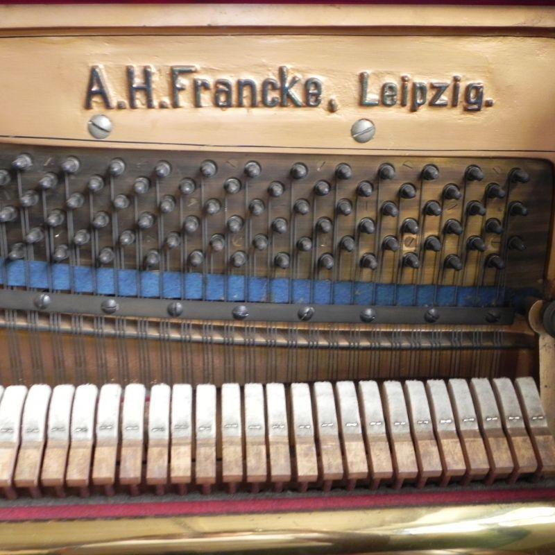 Francke A.H. 132 upright Piano in mahogany with inlay – Gallery image – Roberts Pianos Oxford