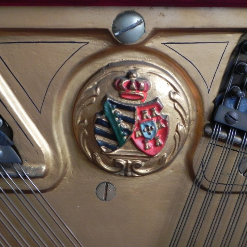Francke A.H. 132 upright Piano in mahogany with inlay – Gallery image – Roberts Pianos Oxford