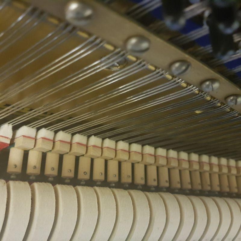 Welmar upright Piano in mahogany – Gallery image – Roberts Pianos Oxford